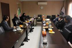نشست مدیریت خیرین دانشگاه علوم پزشکی تهران با مسئولین دانشکده علوم تغذیه و رژیم شناسی در راستای جذب خیرین و کمکهای خیرخواهانه