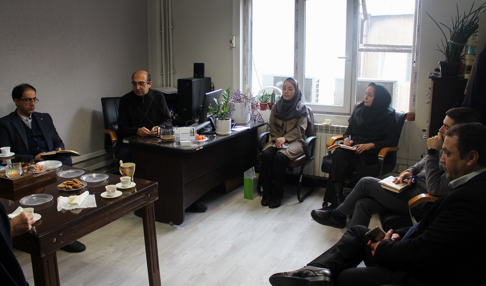 از بین‌المللی‌سازی تا توانمندسازی دانشجویان؛ محورهای نشست سالانه هیئت رئیسه دانشکده علوم تغذیه و رژیم شناسی با گروه آموزشی تغذیه جامعه