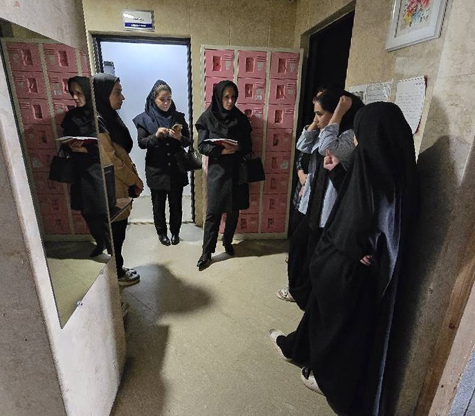  بازدید معاون فرهنگی و دانشجویی دانشکده علوم تغذیه و رژیم شناسی از خوابگاه دخترانه شهید باکری